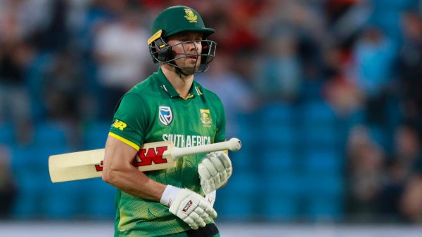 AB de Villiers gets a deadline for his international comeback from Mark Boucher