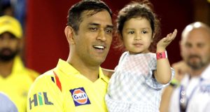 Ziva Dhoni Turns Into A Makeup Artist For MS Dhoni